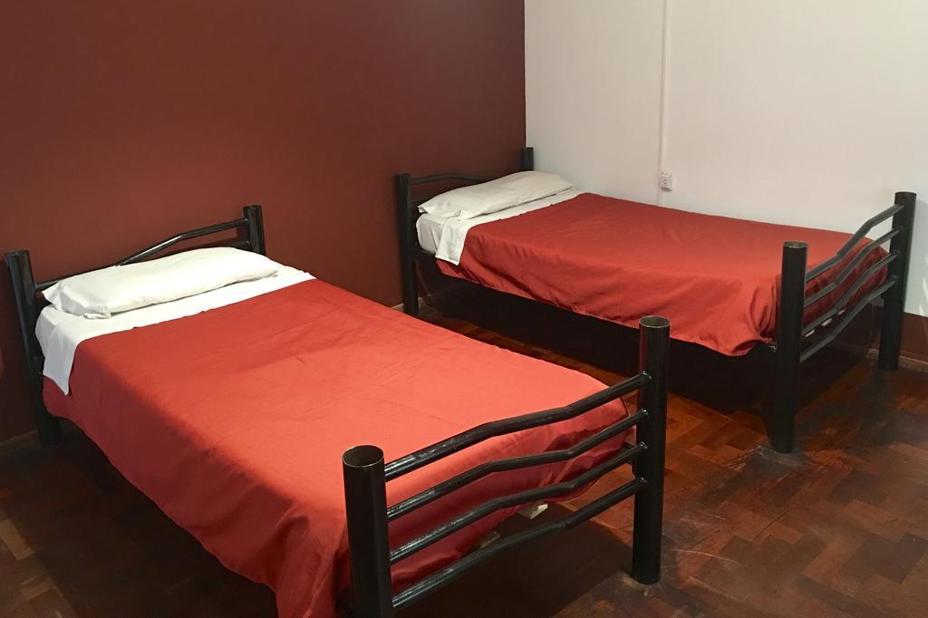 Hostel Lagares Мендоса Экстерьер фото