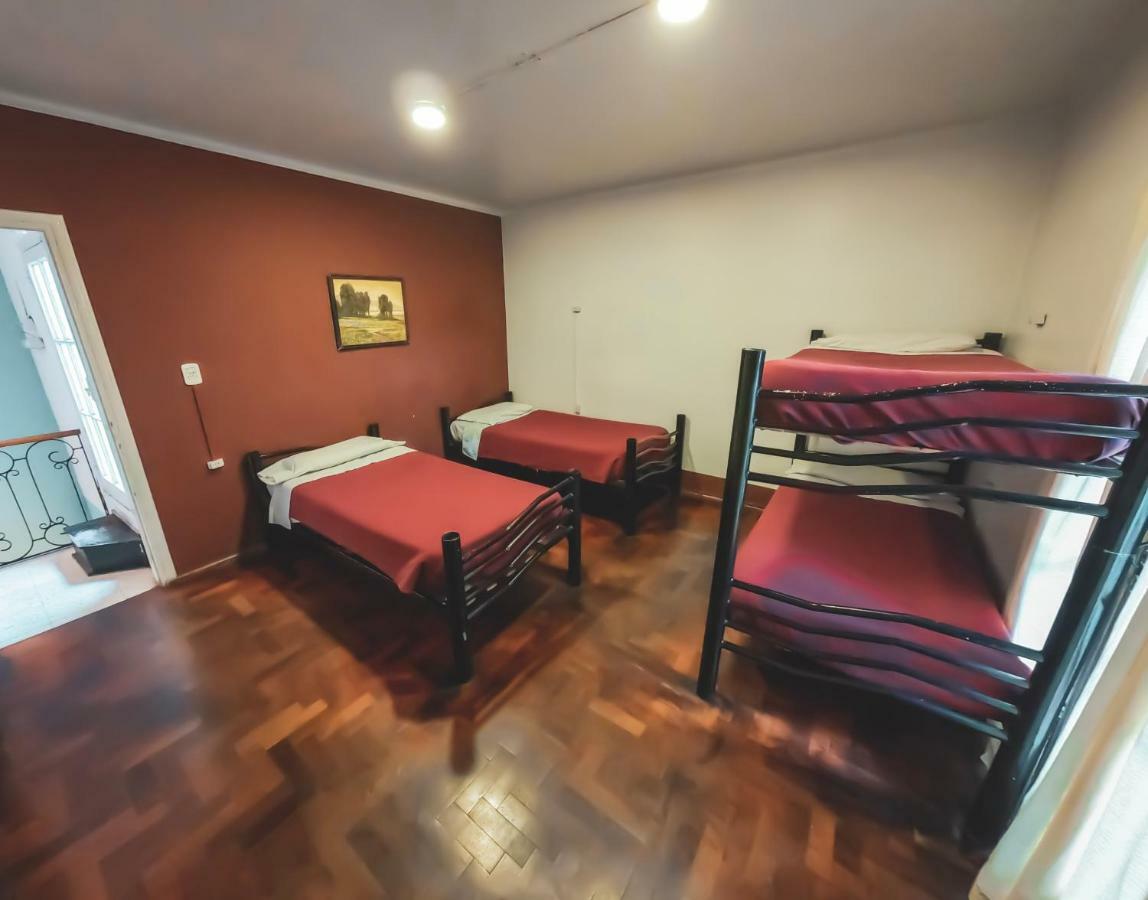 Hostel Lagares Мендоса Экстерьер фото